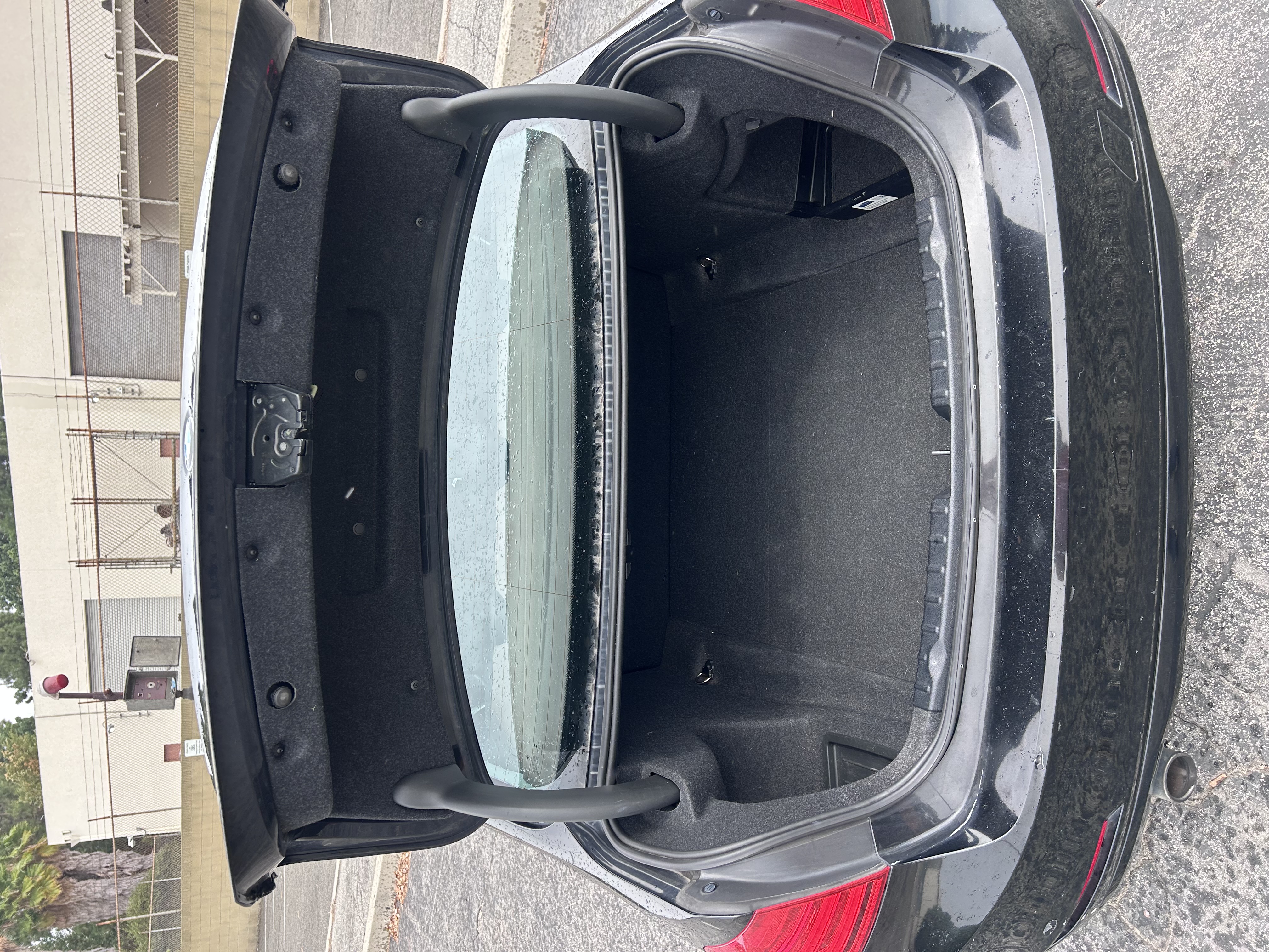 Used 2015 BMW 320i Sedan RWD image 9