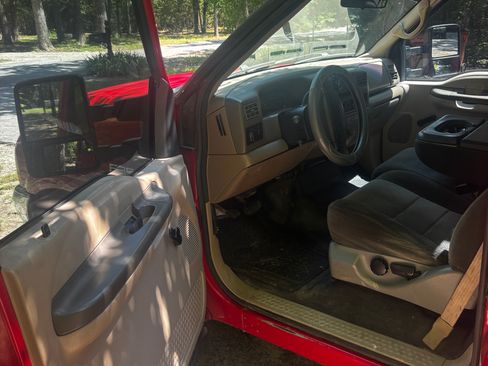 Used 2002 Ford F350 2WD Regular Cab DRW Super Duty image 13