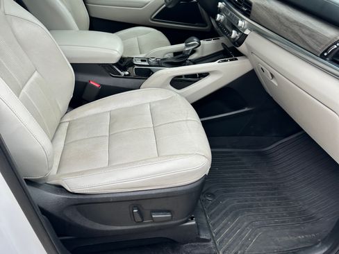 Used 2021 Kia Telluride EX w/ EX Premium Package image 9