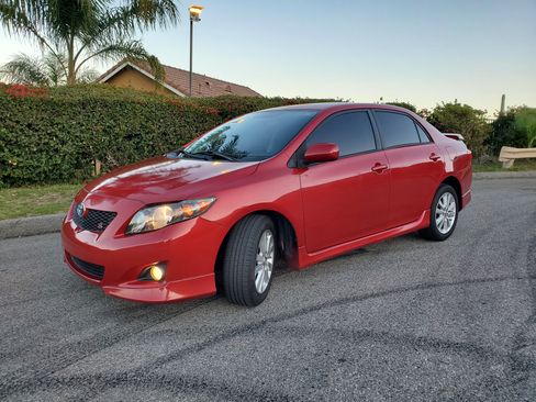 Used 2009 Toyota Corolla S image 1