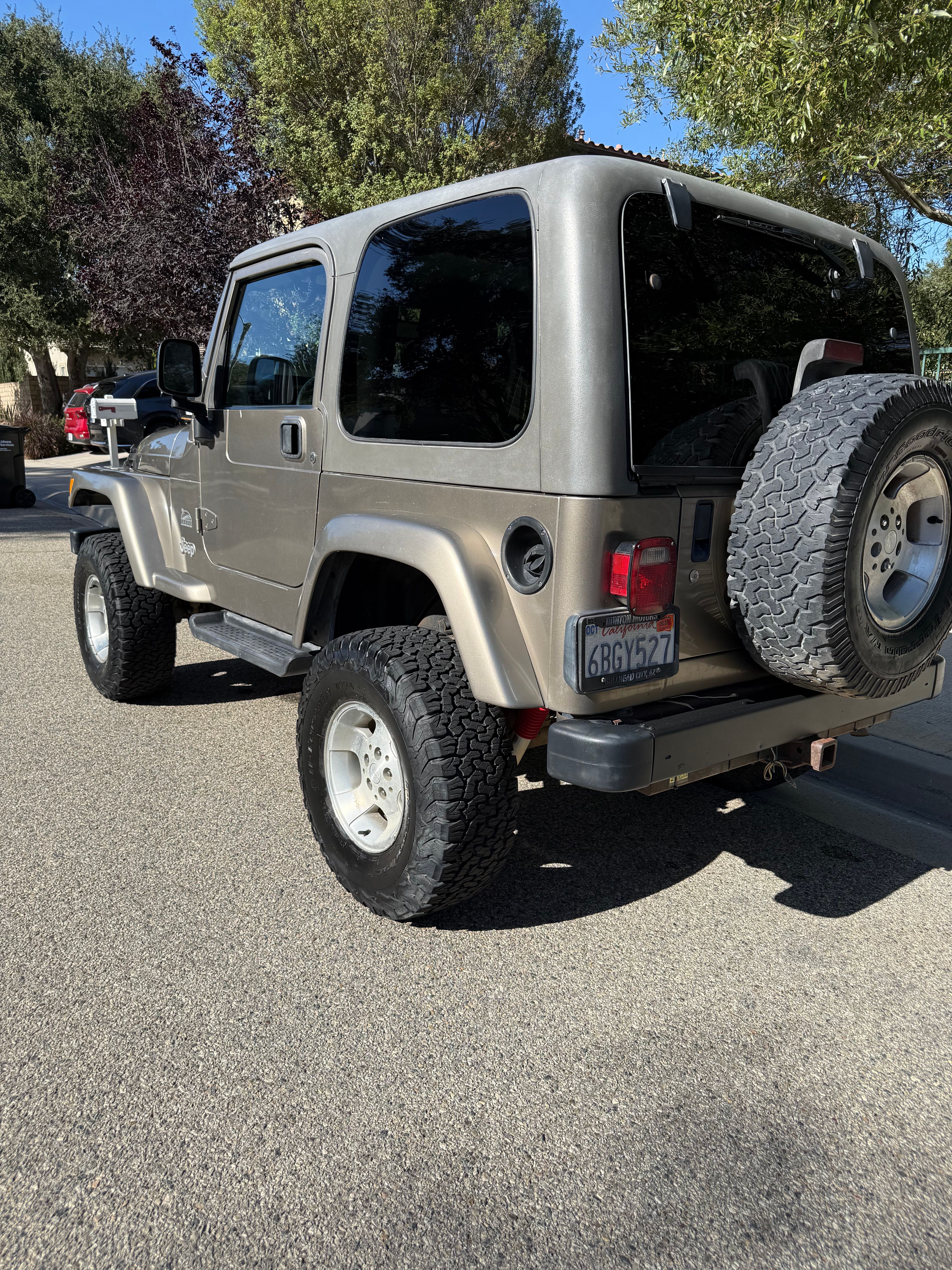 Used 2003 Jeep Wrangler Sahara AWD/4WD image 8