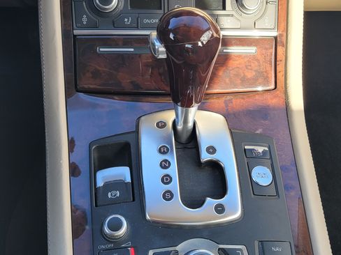 Used 2009 Audi A8 L 4.2 image 14