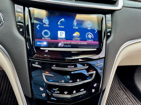 Used 2014 Cadillac XTS Platinum image 18