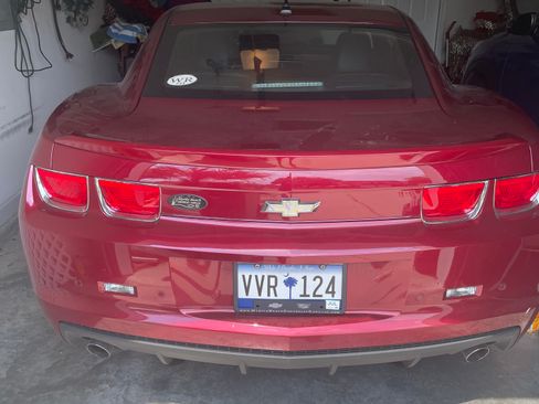 Used 2011 Chevrolet Camaro LT RWD image 11