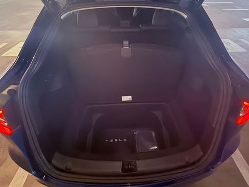 Used 2020 Tesla Model Y Long Range image 13