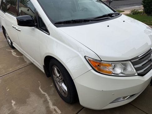 Used 2012 Honda Odyssey Touring Elite image 6