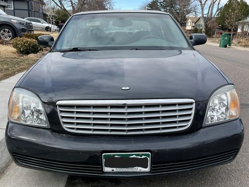 Used 2001 Cadillac De Ville Sedan w/ Comfort/Convenience Pkg image 21
