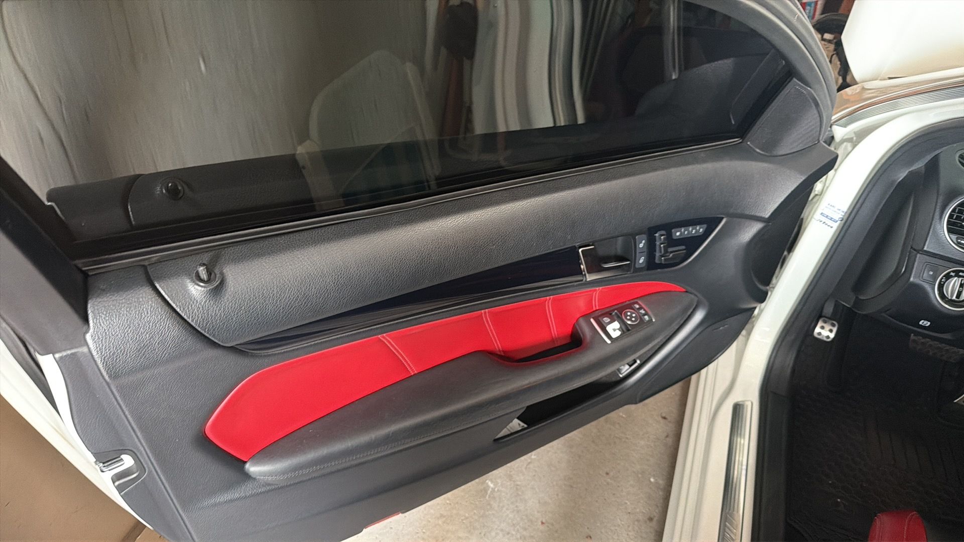 Used 2012 Mercedes-Benz C 63 AMG Coupe image 14