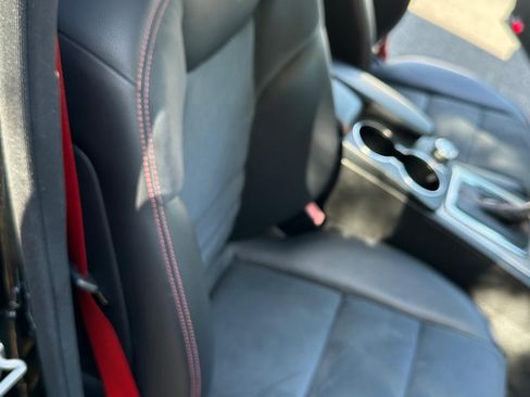 Used 2013 Mercedes-Benz C 250 Sedan image 5