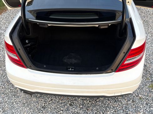 Used 2014 Mercedes-Benz C 250 Coupe image 19