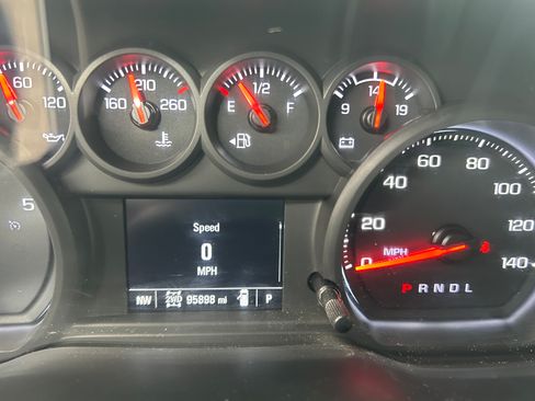 Used 2020 Chevrolet Silverado 3500 W/T w/ WT Convenience Package image 10