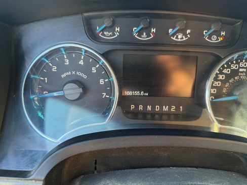 Used 2013 Ford F150 XLT w/ Luxury Equipment Group image 8