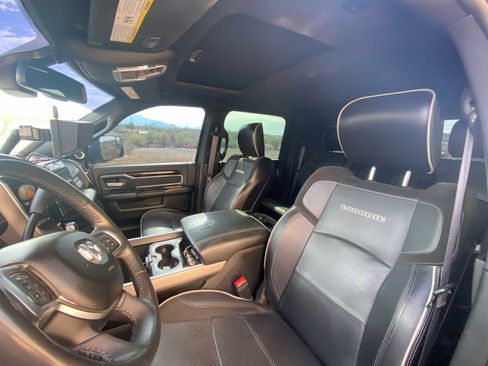 Used 2020 RAM 3500 Laramie image 13