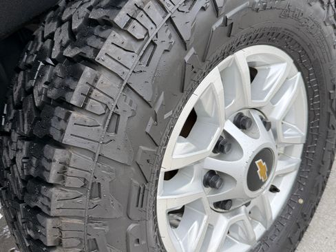 Used 2021 Chevrolet Silverado 2500 LT w/ All Star Edition image 10