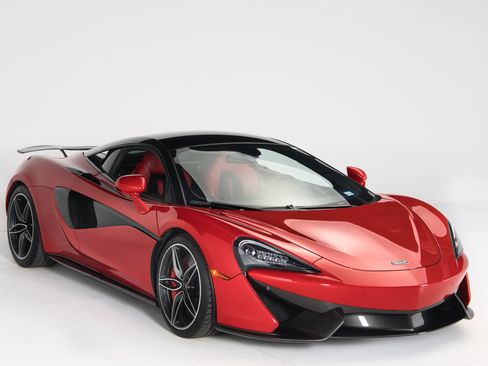 Used 2017 McLaren 570S Coupe RWD image 2
