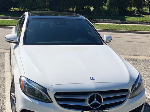 Used 2016 Mercedes-Benz C 300 4MATIC Sedan image 1