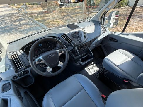 Used 2019 Ford Transit 250 148 Medium Roof image 13