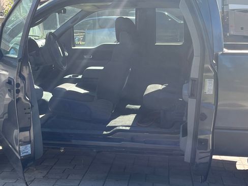 Used 2005 Ford F150 XLT image 11