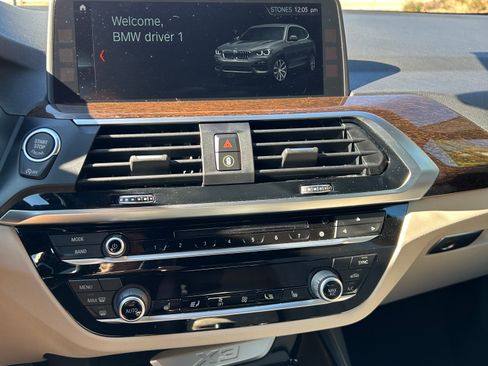 Used 2018 BMW X3 xDrive30i image 4