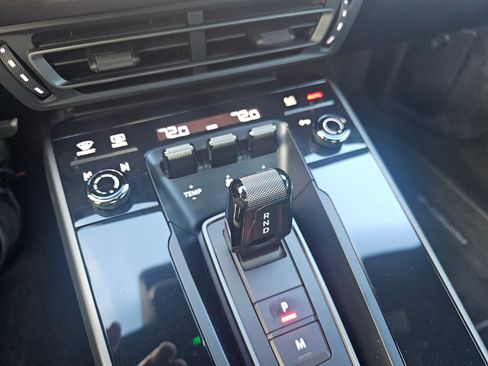 Used 2020 Porsche 911 Carrera S image 20