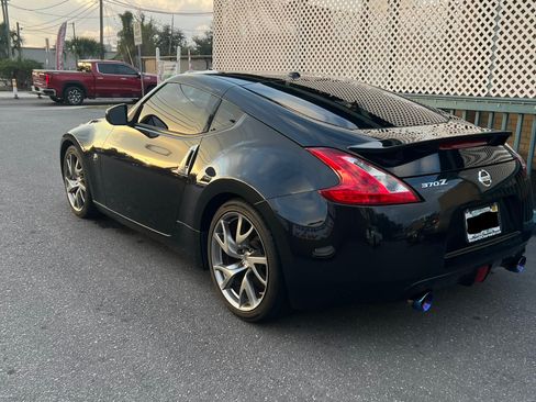 Used 2015 Nissan 370Z Coupe image 5