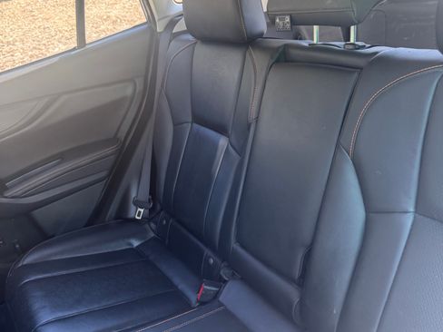 Used 2019 Subaru Crosstrek 2.0i Limited w/ Moonroof Package w/Navigation AWD/4WD image 6