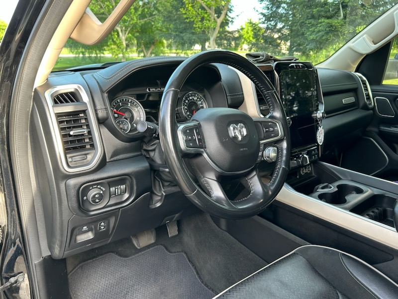 Used 2021 RAM 1500 Laramie AWD/4WD image 13