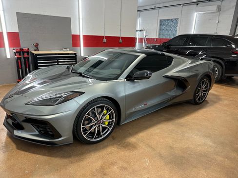 Used 2024 Chevrolet Corvette Stingray Premium Cpe w/ Z51 Performance Package image 1