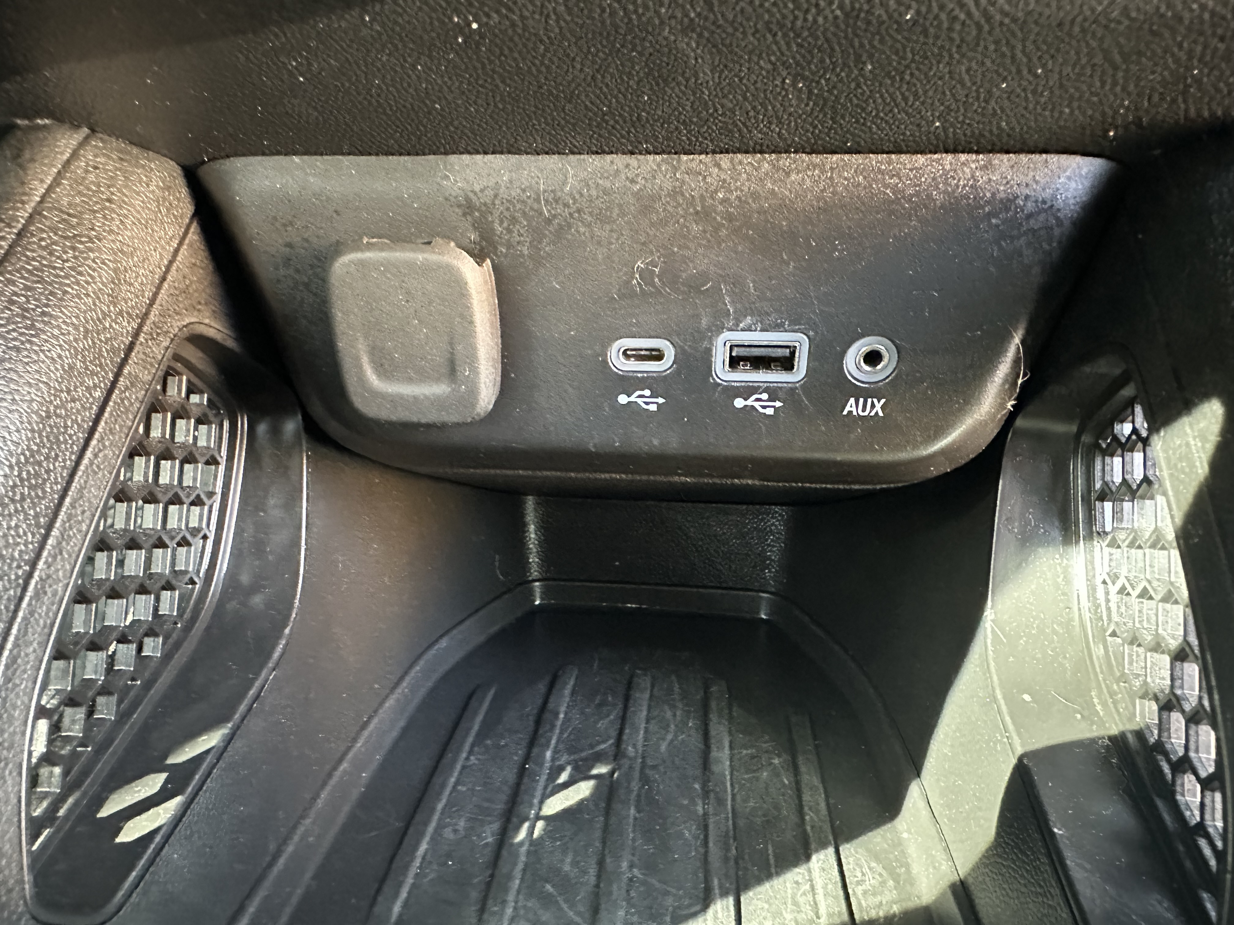 Used 2021 Chevrolet TrailBlazer LT w/ Convenience Package FWD image 29