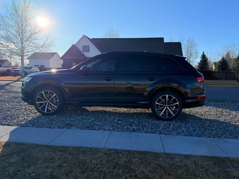 Used 2023 Audi Q7 3.0T Premium Plus w/ Premium Plus Package image 2