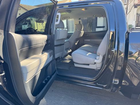 Used 2012 Toyota Tundra 2WD CrewMax w/ Tow Pkg image 12