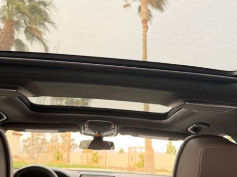 Used 2022 BMW 750i xDrive w/ Luxury Rear Seating Package image 13