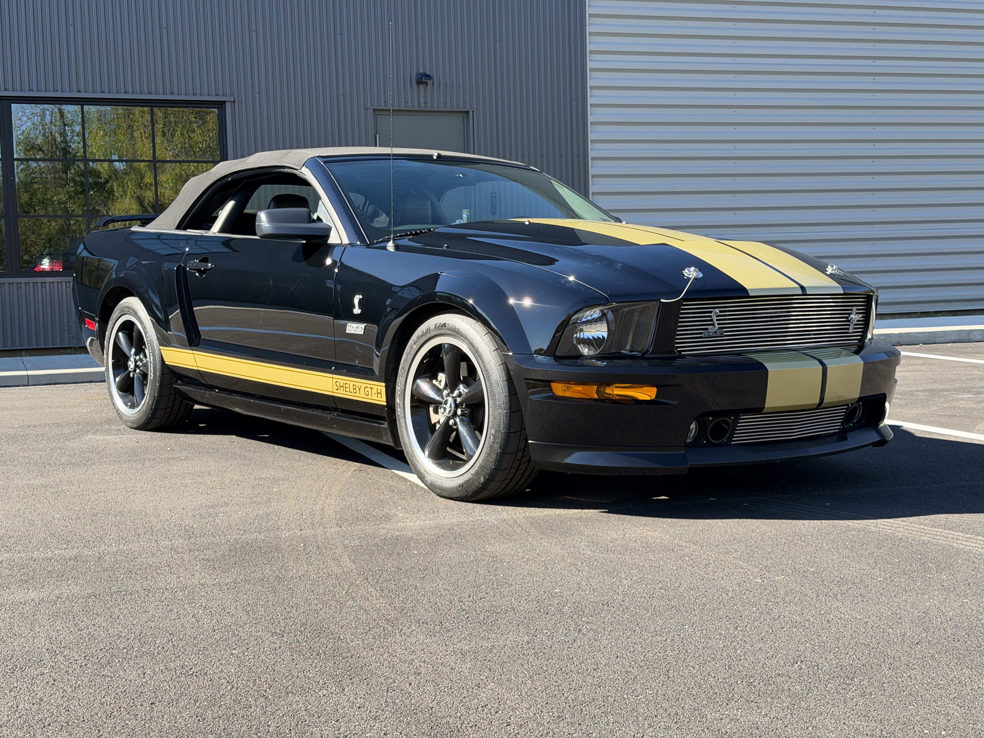Used 2007 Ford Mustang GT RWD image 1