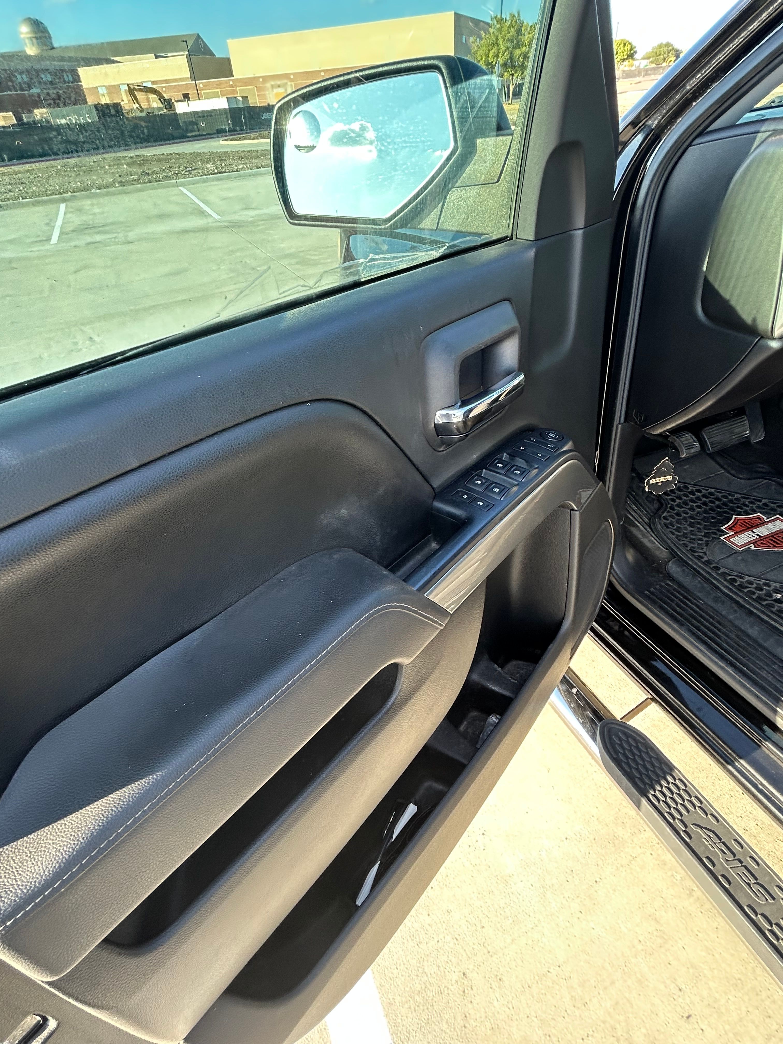 Used 2015 Chevrolet Silverado 1500 LT w/ Texas Edition, 1LT Trim RWD image 13