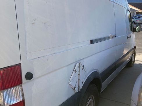 Used 2012 Mercedes-Benz Sprinter 2500 image 5