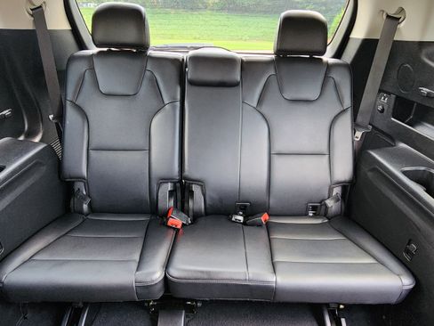 Used 2022 Kia Telluride SX w/ SX Prestige Package image 26