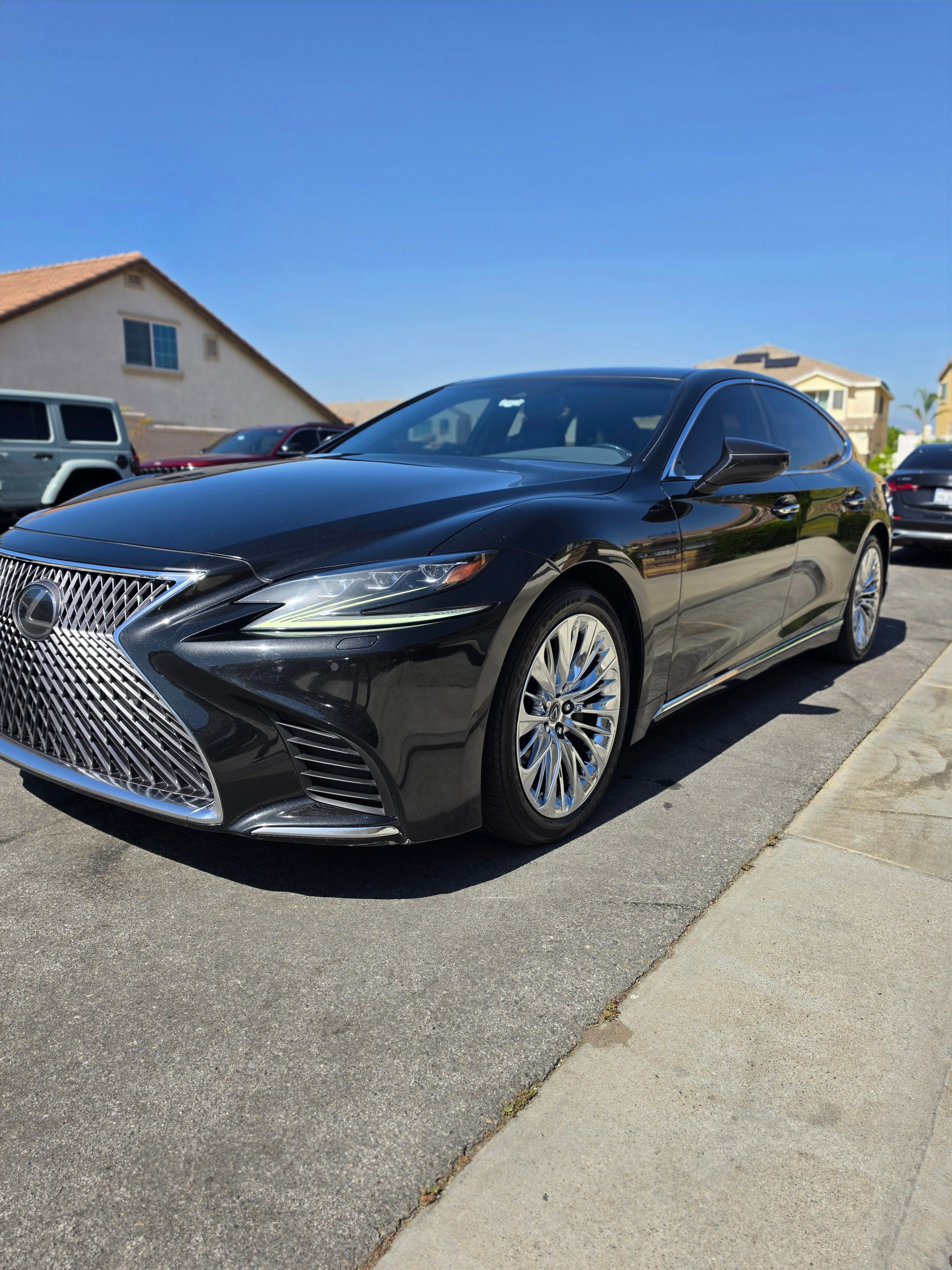 Used 2020 Lexus LS 500 AWD w/ Interior Upgrade Package image 8