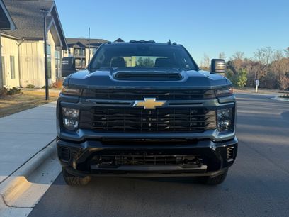 Used 2024 Chevrolet Silverado 2500 Custom w/ Custom Value Package