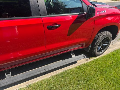 Used 2023 Chevrolet Silverado 1500 LT Trail Boss w/ LT Trail Boss Premium Package AWD/4WD image 15