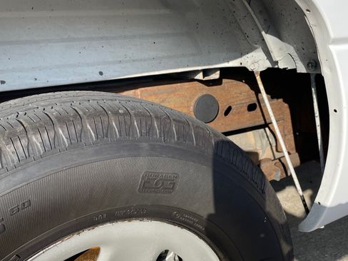 Used 2004 Chevrolet Silverado 1500 W/T w/ Light Duty Power Package image 12