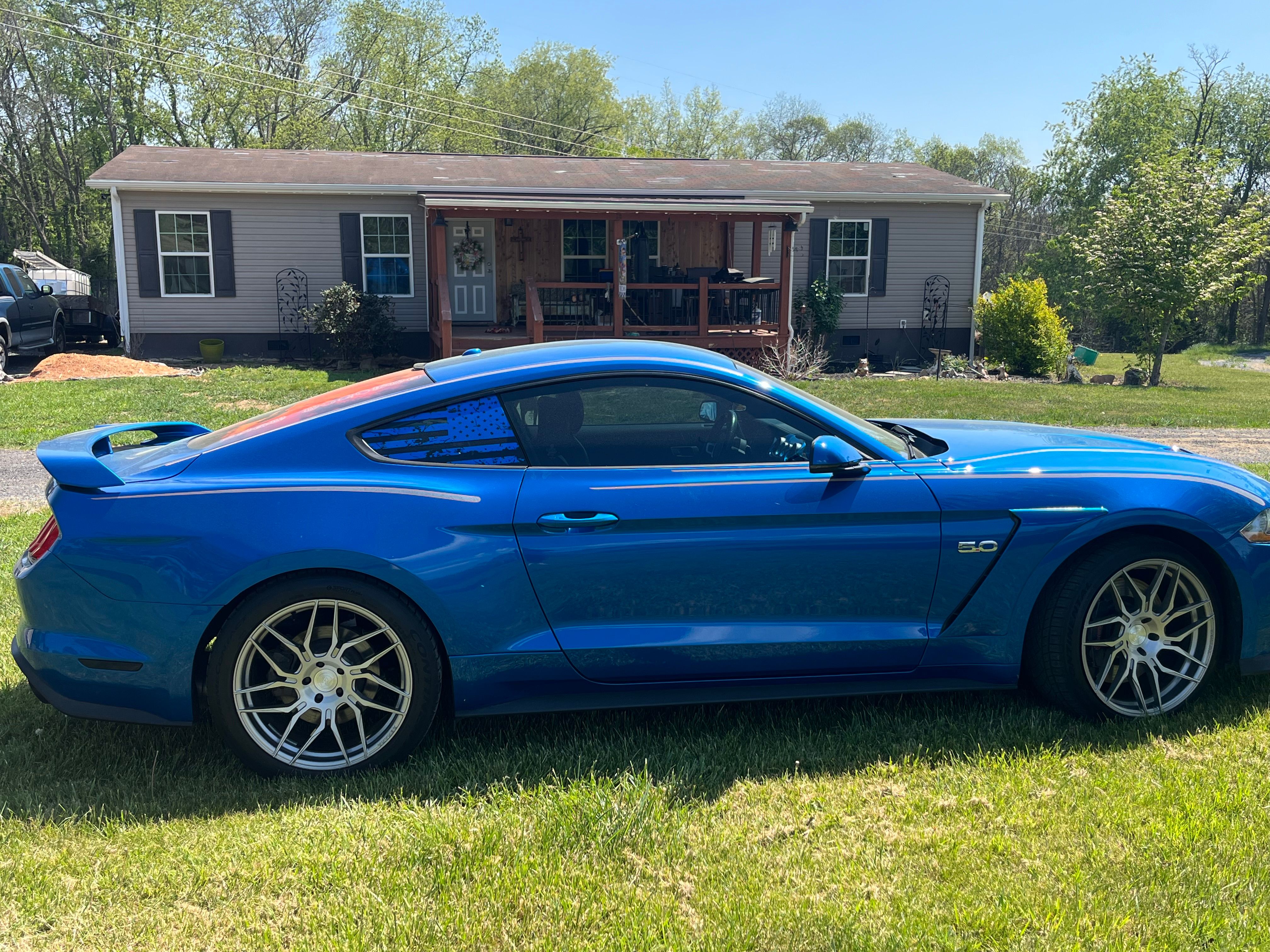 Used 2019 Ford Mustang GT Premium w/ GT Performance Package RWD image 10
