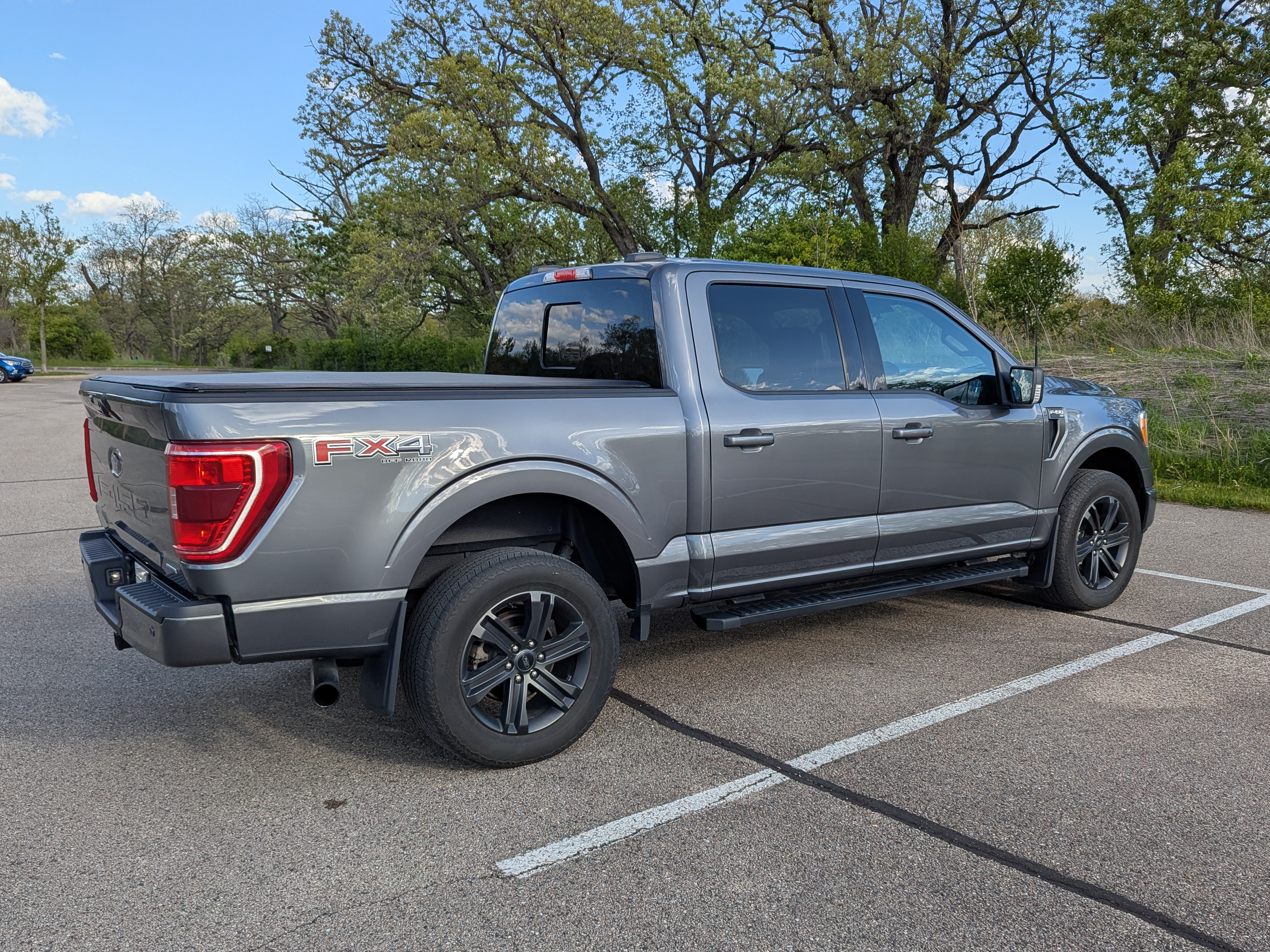 Used 2021 Ford F150 XLT w/ Equipment Group 302A High AWD/4WD image 10
