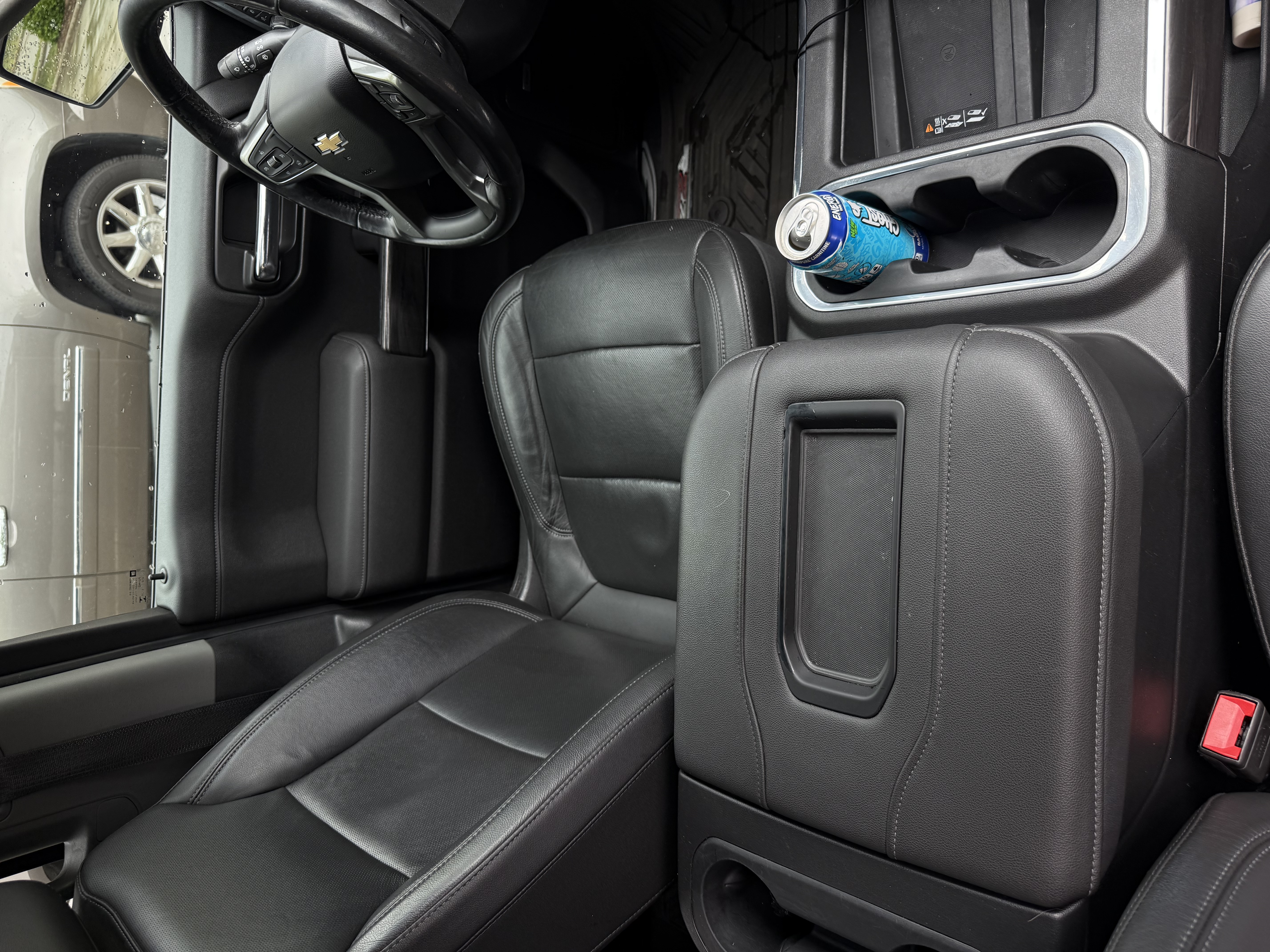 Used 2019 Chevrolet Silverado 1500 LTZ w/ LTZ Plus Package AWD/4WD image 9