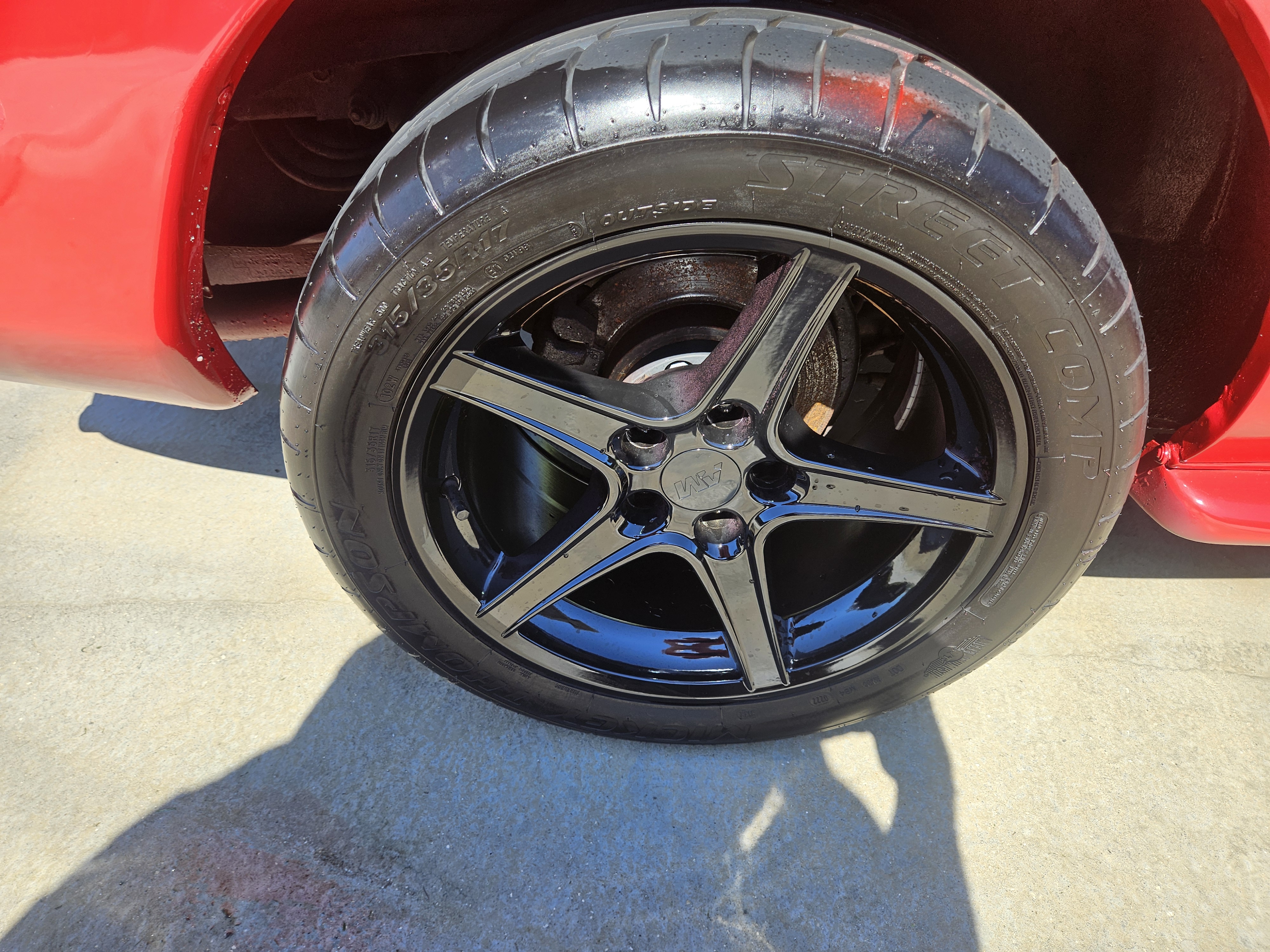 Used 1995 Ford Mustang GT RWD image 4