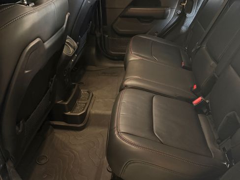 Used 2024 Jeep Wrangler Unlimited Rubicon w/ Safety Group image 11