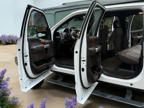 Used 2017 Ford F350 King Ranch w/ King Ranch Ultimate Package image 2