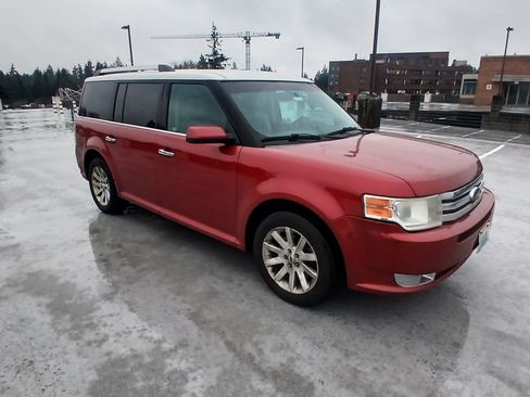 Used 2010 Ford Flex SEL image 5