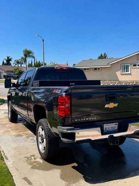 Used 2015 Chevrolet Silverado 2500 LTZ w/ Duramax Plus Package AWD/4WD image 11