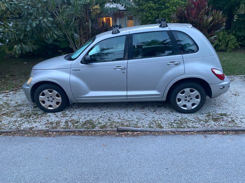 Used 2006 Chrysler PT Cruiser image 1