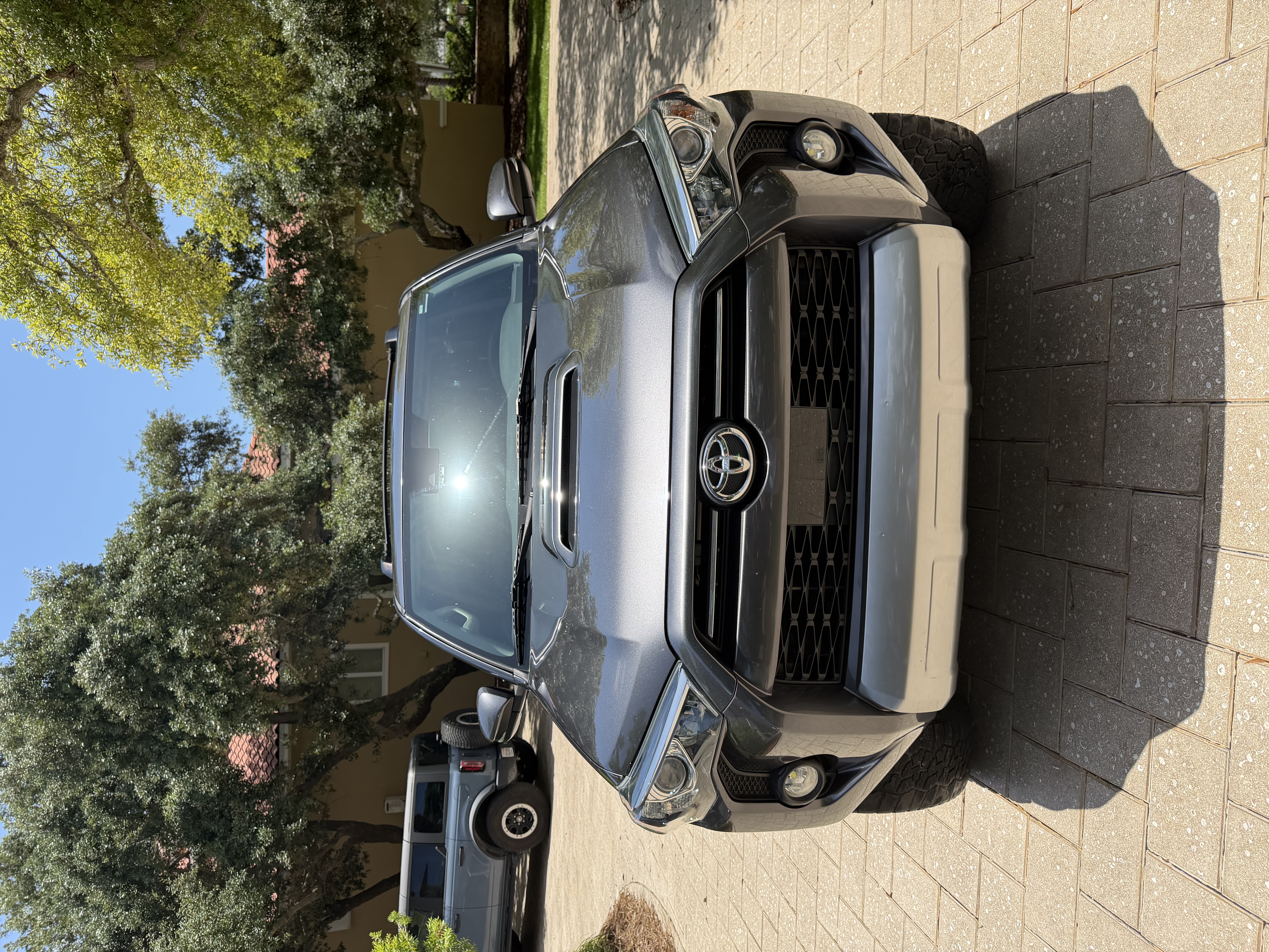 Used 2020 Toyota 4Runner TRD Off-Road Premium w/ Moonroof Package AWD/4WD image 8